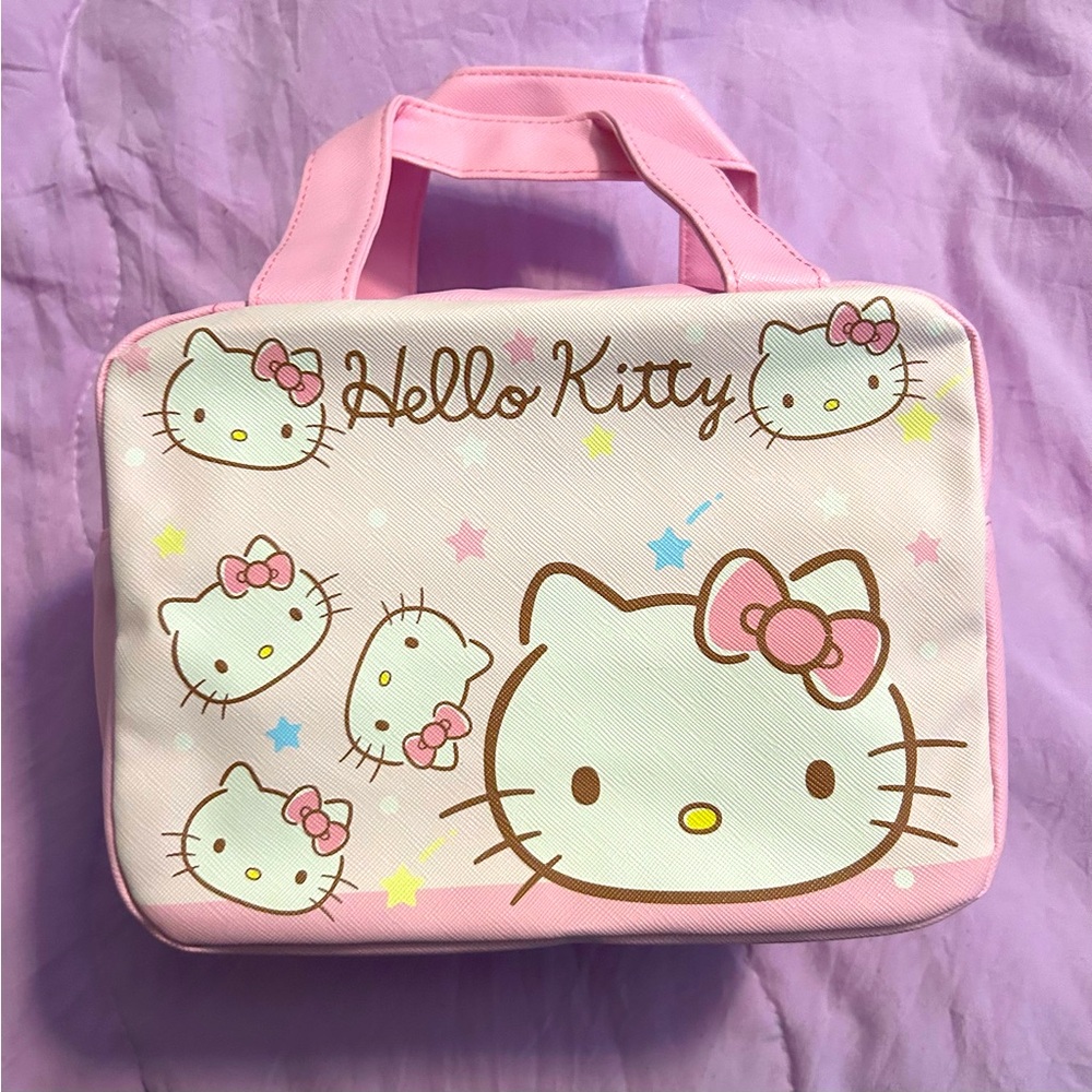 Hello Kitty Bundle - Picture 2 of 5